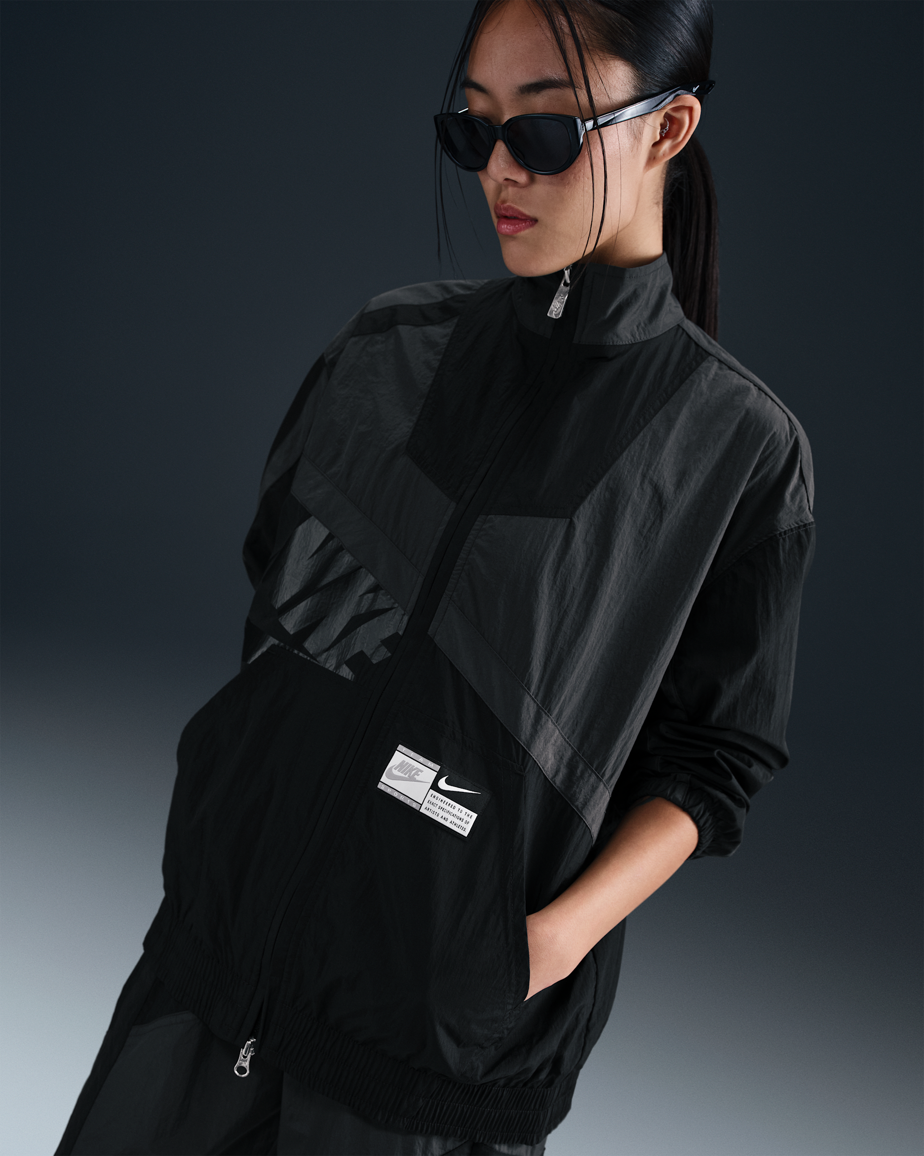 【新品・タグ付き】NIKE 【ナイキ】ウーブンジャケット　Lサイズ NIKE ナイキ ジャケット メンズ クラブ ウーブン UL トラック